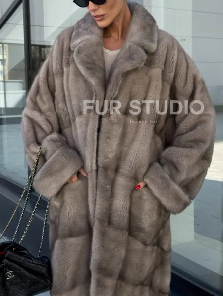 Шуба из меха норки в стиле «Oversize» - цвет сильвер - фото 2