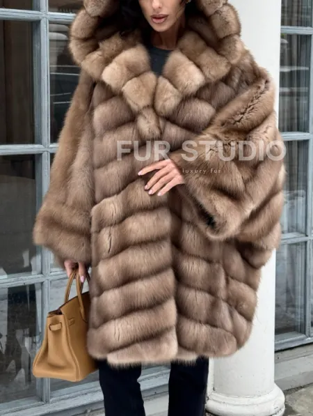 Шуба из меха куницы «летучая мышь» - фото 1