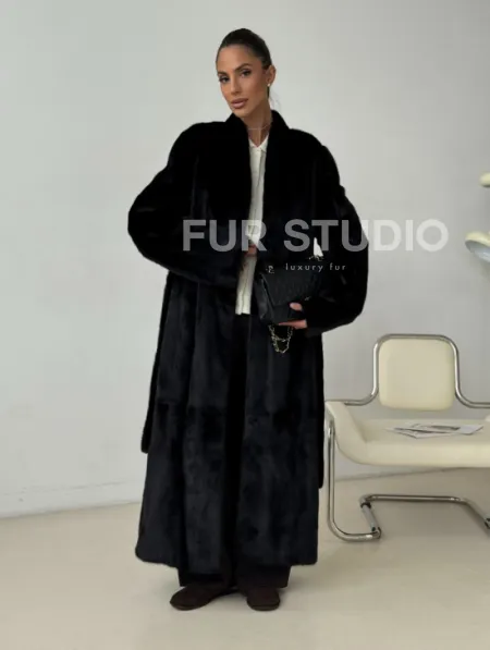 Длинная черная норковая шуба - фото 9