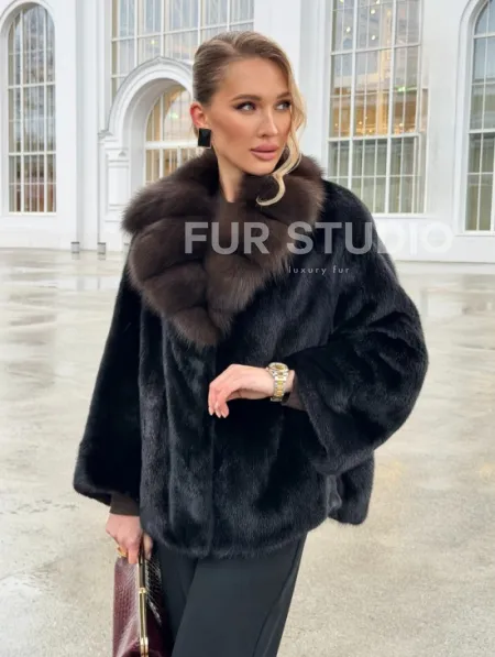 Черный норковый жакет с воротником куницы - фото 13