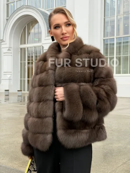 Меховой жакет из куницы - фото 16