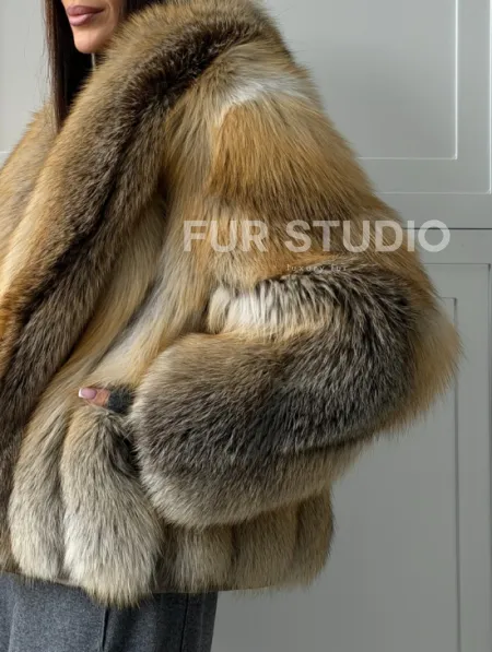Женская шуба из лисьего меха Golden Edged Fox - фото 2