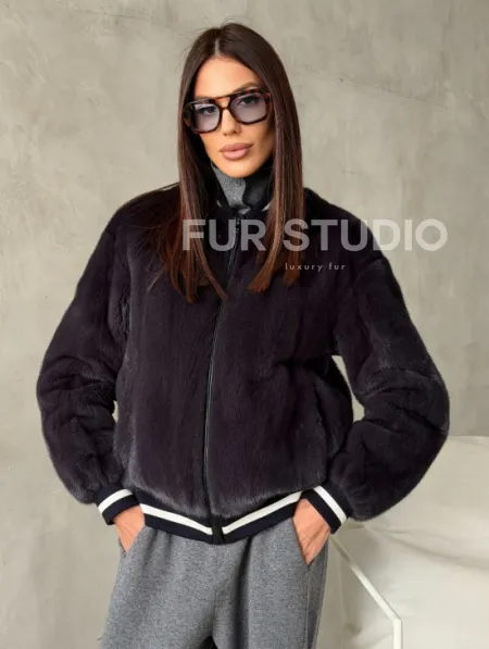 Бомбер из меха норки в цвете графит - фото 0