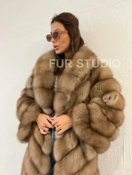 Шуба из меха куницы воротник шаль - фото 0