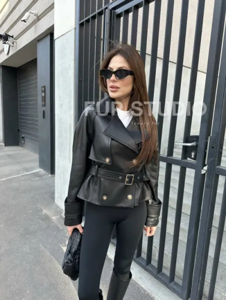 Куртка из кожи черного цвета - фото 5