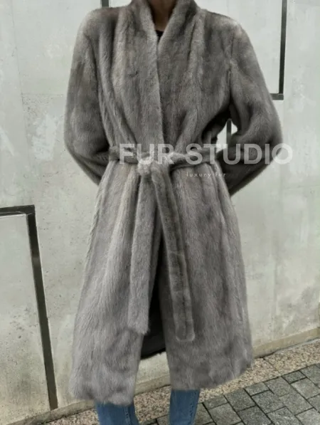 Стильная шуба из скандинавской норки - фото 2