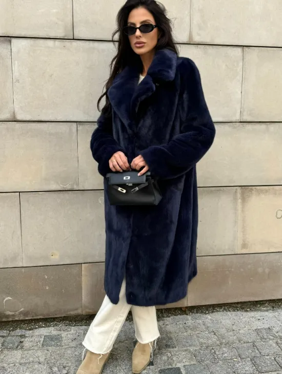 Норковая шуба цельный мех Saga furs - фото 10