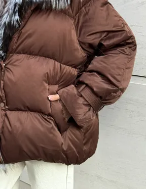 Женский зимний пуховик с мехом чернобурки - фото 3