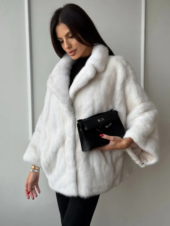 Полушубок из меха норки паломино с рукавом 