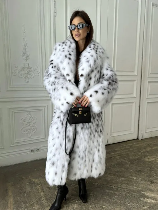 Женское Манто maxi из меха аукционной лисы ( реплика канадской рыси) - фото 3