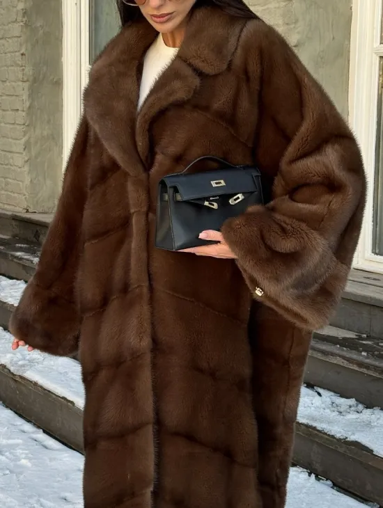 Женская шуба больших размеров из меха норки фасон «Бохо» - фото 1