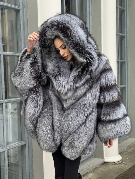 Шуба - пончо из чернобурки с капюшоном - фото 8