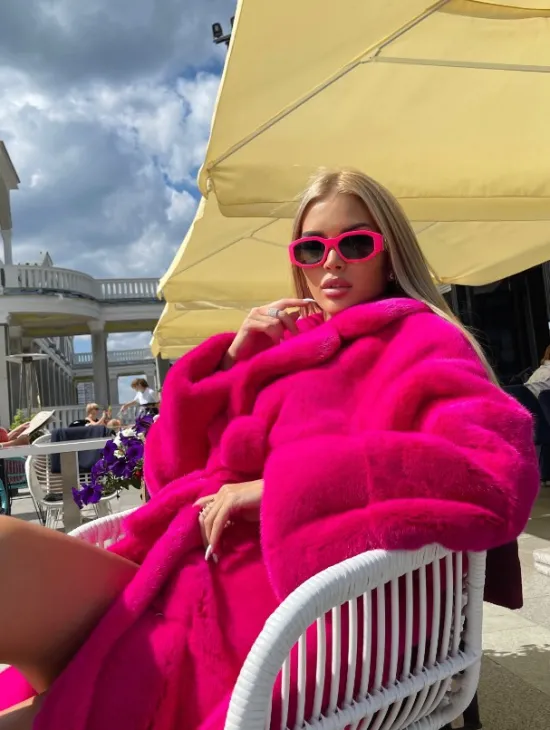Норковая шуба в цвете фуксия длинная - фото 2