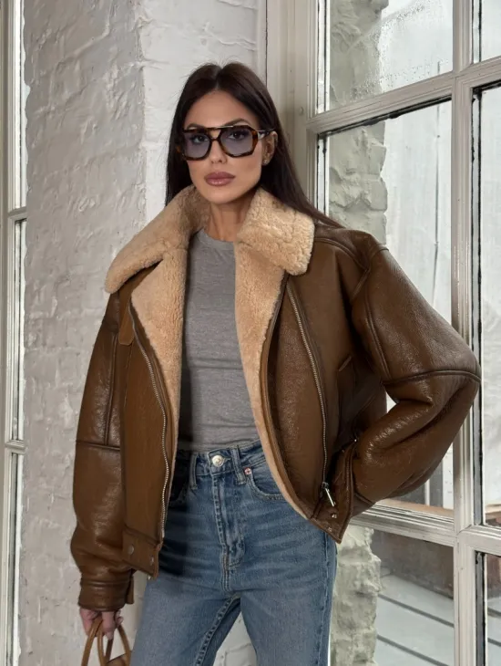 Дубленка женская «Oversize style» со спущенным плечом - цвет виски - фото 9