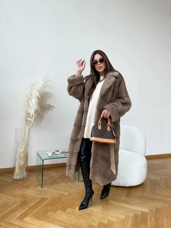 Шуба кимоно из скандинавской норки в цвете пастель - фото 4