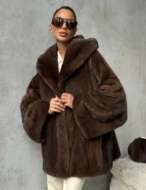 Норковый полушубок с капюшоном - цвет коричневый - фото 9
