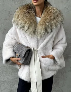 Светлая норковая шуба с капюшоном - фото 3