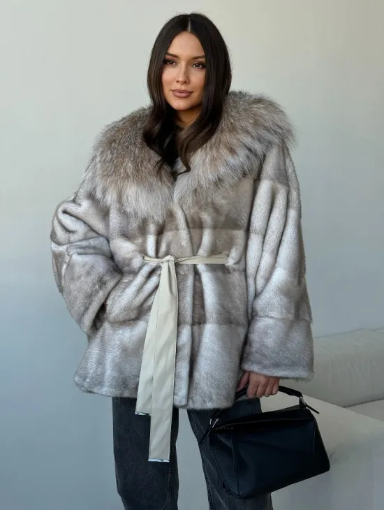 Шуба из натуральной норки с капюшоном из рыси - фото 4