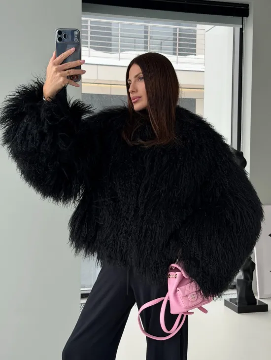 Полушубок черный из ламы - фото 18