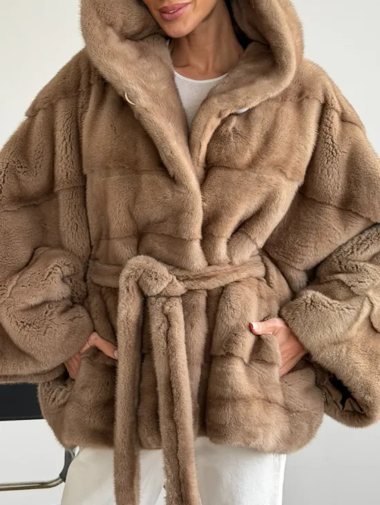 Норка пастель с капюшоном - летучая мышь - фото 3