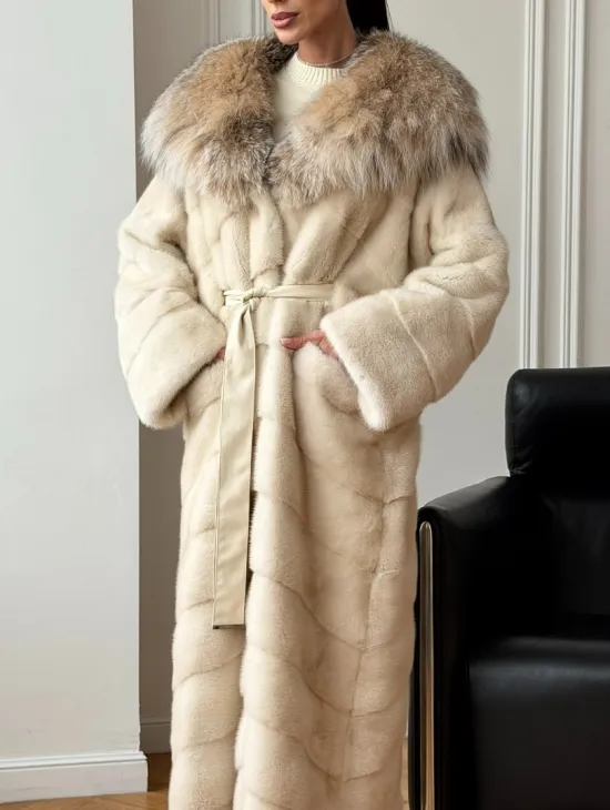 Длинная норковая шуба - капюшон из меха рыси - фото 3