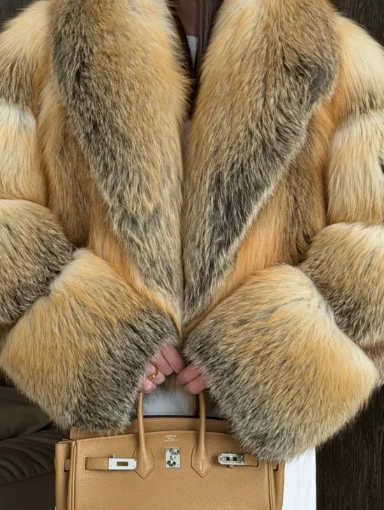 Полушубок-кроп с шалевым воротником из лисы - фото 1