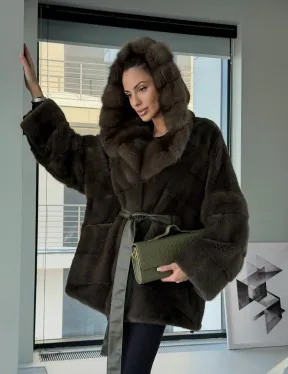 Норковое пончо шуба с капюшоном из меха куницы dark olive - фото 17