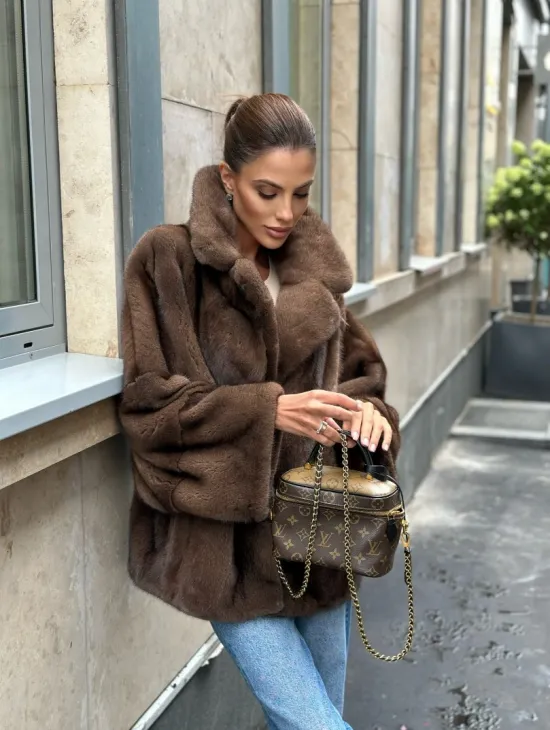 Норковый полушубок с английским воротником - цвет орех - фото 14