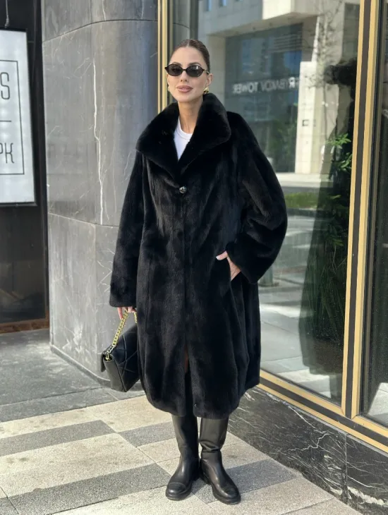 Шуба из аукционного меха норки SAGA FURS - фото 9