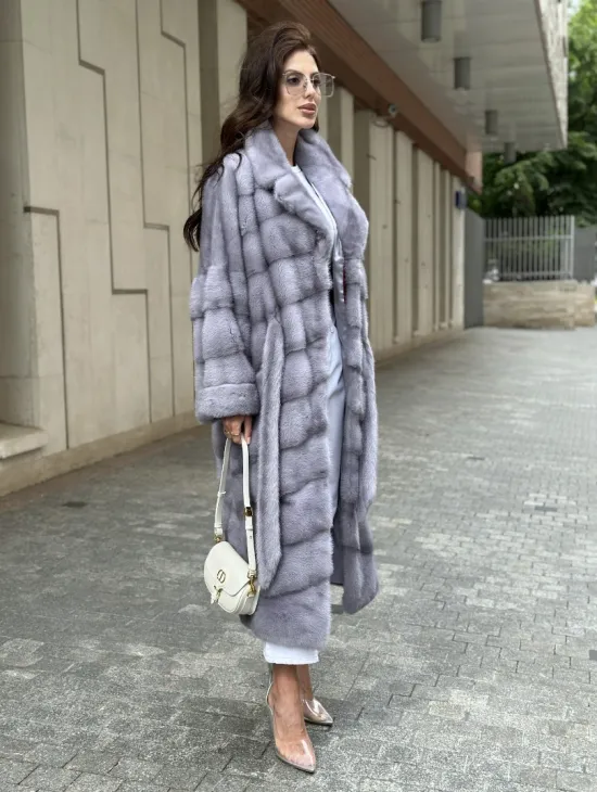 Пальто из голубой норки - фото 5