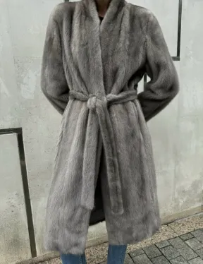 Стильная шуба из скандинавской норки - фото 2